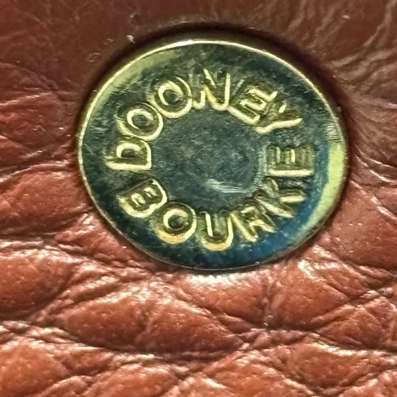 Dooney & Bourke Leather Shoulder Bag LIKE NEW - Picture 7 of 15